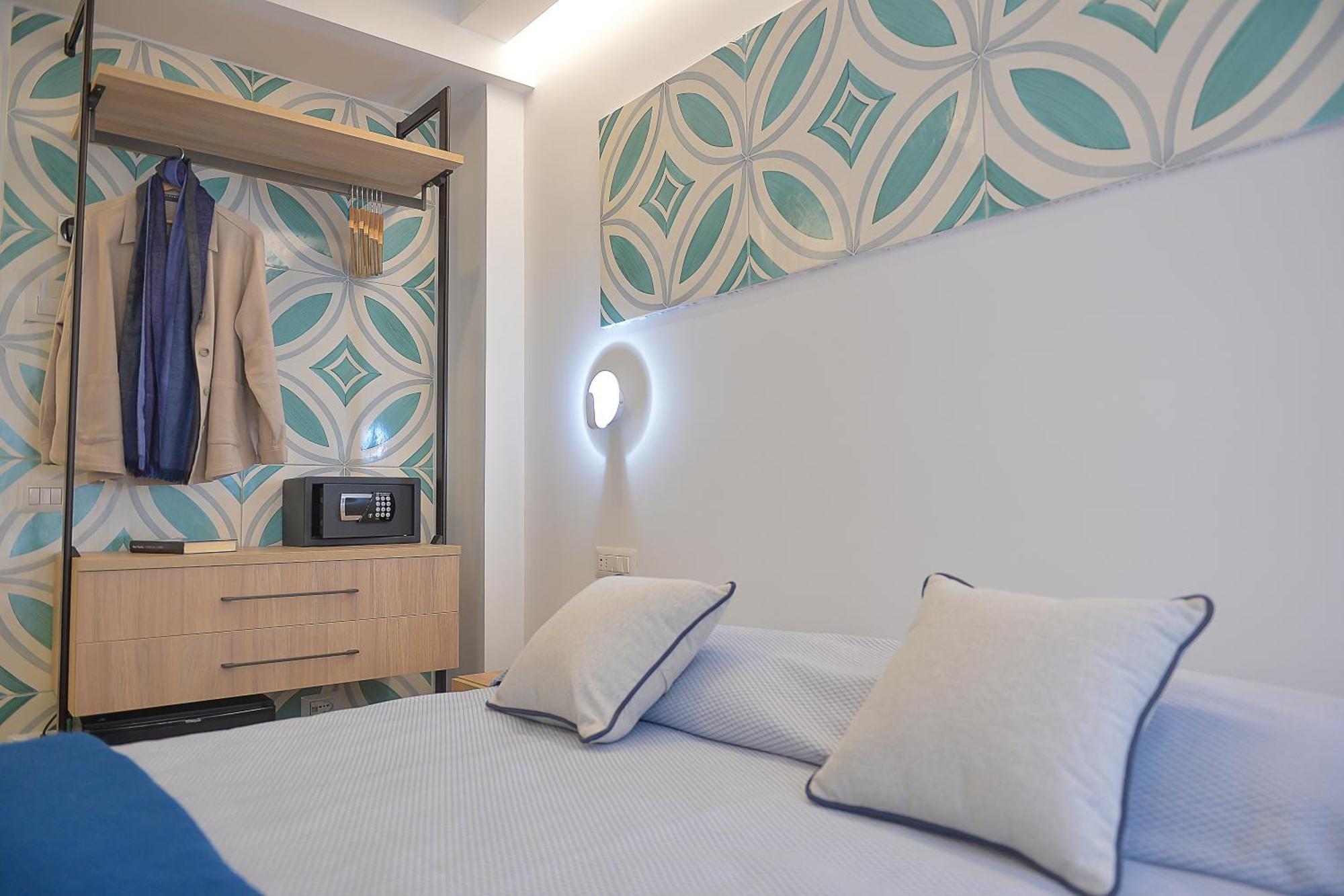 Charming Rooms Amalfi Coast Maiori Exterior photo
